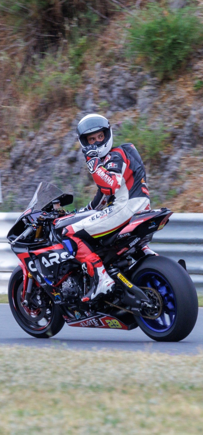 Miguel Romão #29