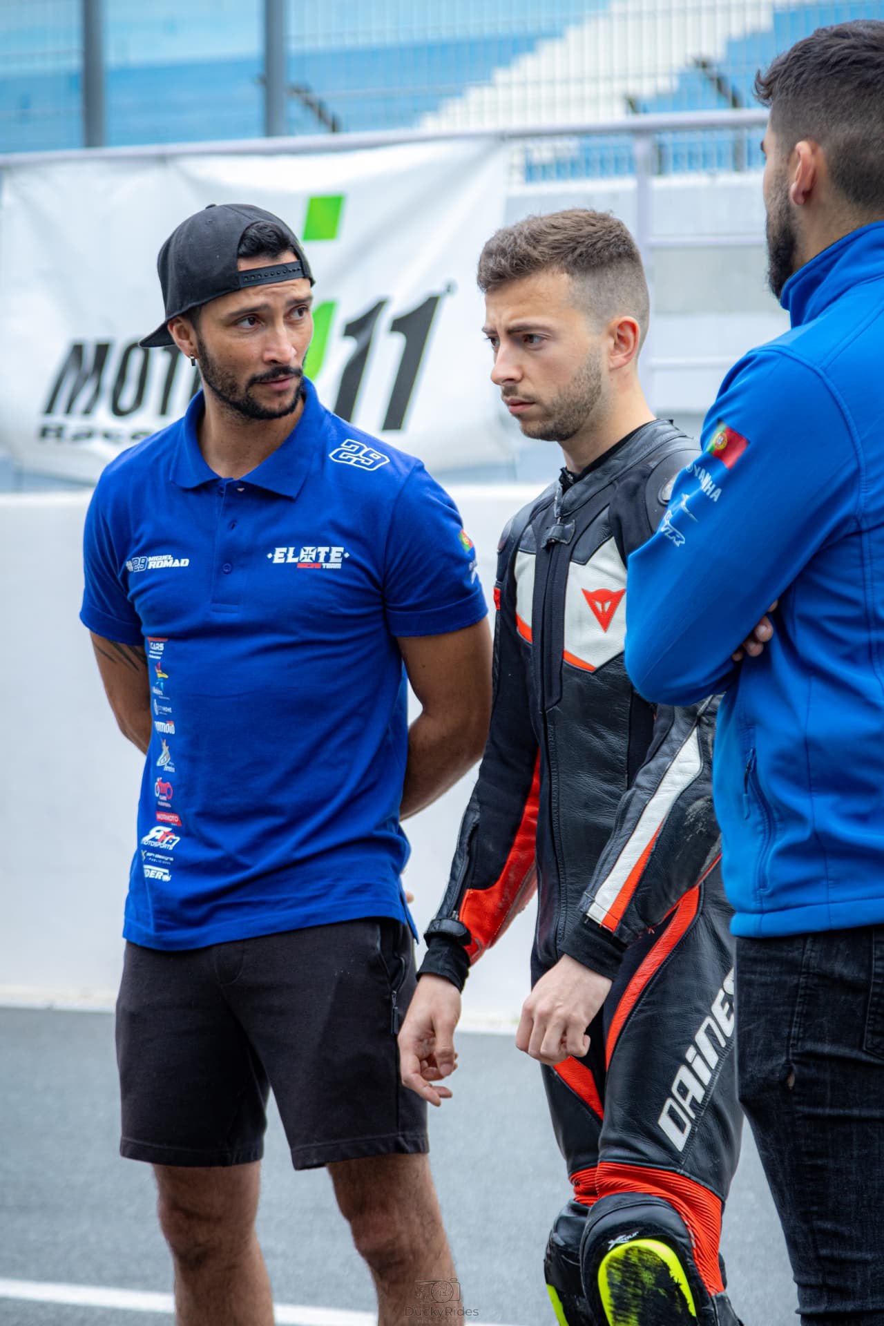 Elite Racing Team — briefing